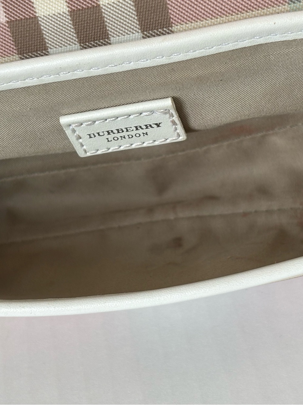 Burberry Pink and White Check Leather Wristlet Clutch - Picture 7 of 10